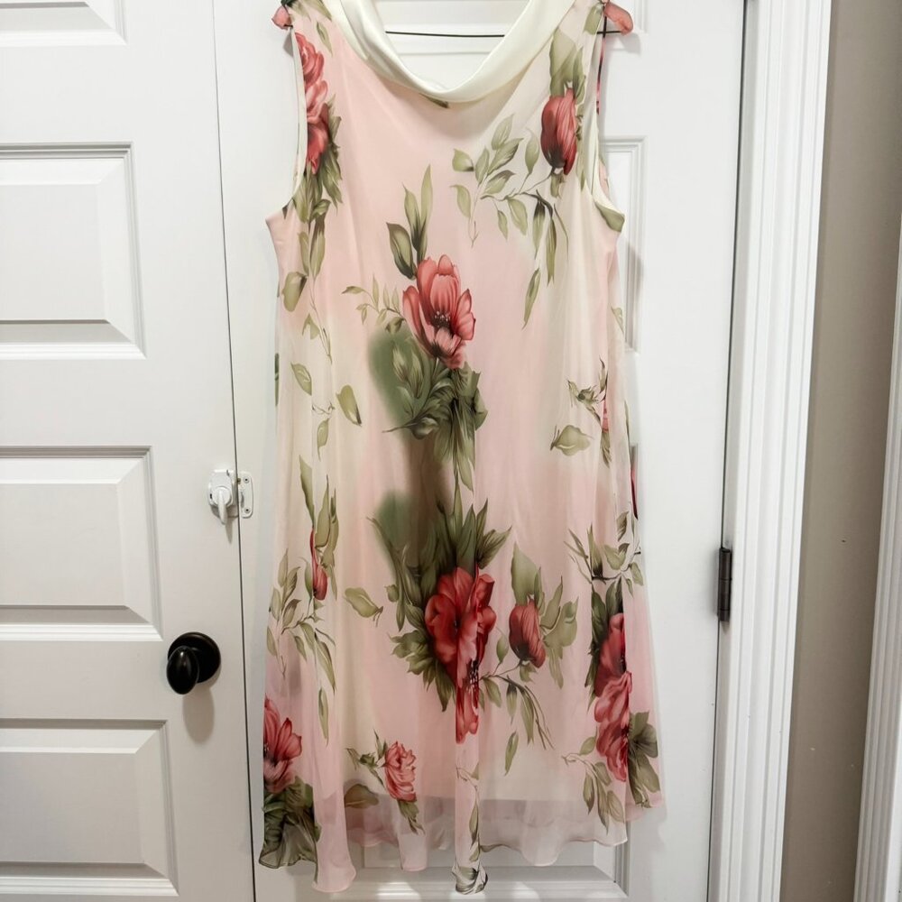 SLNY Floral Chiffon Overlay Sleeveless Shift Dress – Size 16